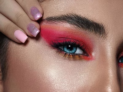 Micro Eyeliner Pilihan Tepat Membuat Mata Terlihat Segar