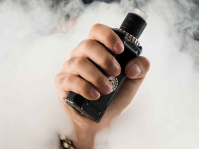Perangkat Vape Atau Rokok Elektrik Memiliki Sisi Negatif