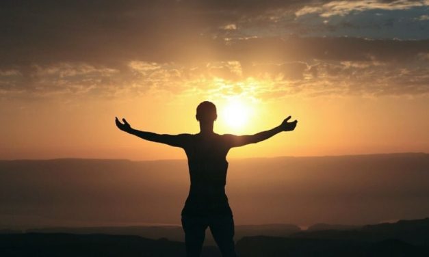 3 Cara Menikmati Hidup Tanpa Perlu Tunggu Kaya