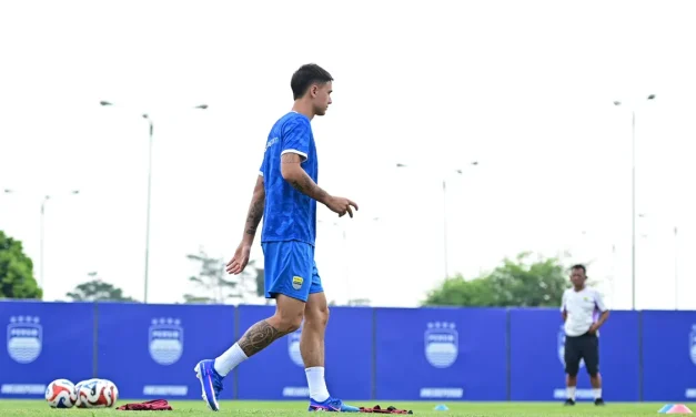 Satu Tim Dengan Kurzawa, Eliano Reijnders Takjub