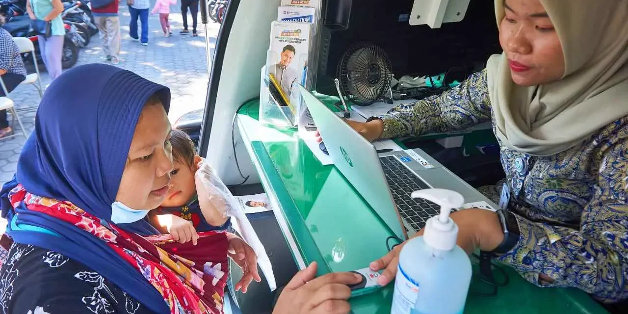 Update BPJS: Nasib Puluhan Juta Warga Miskin Masih Terlunta