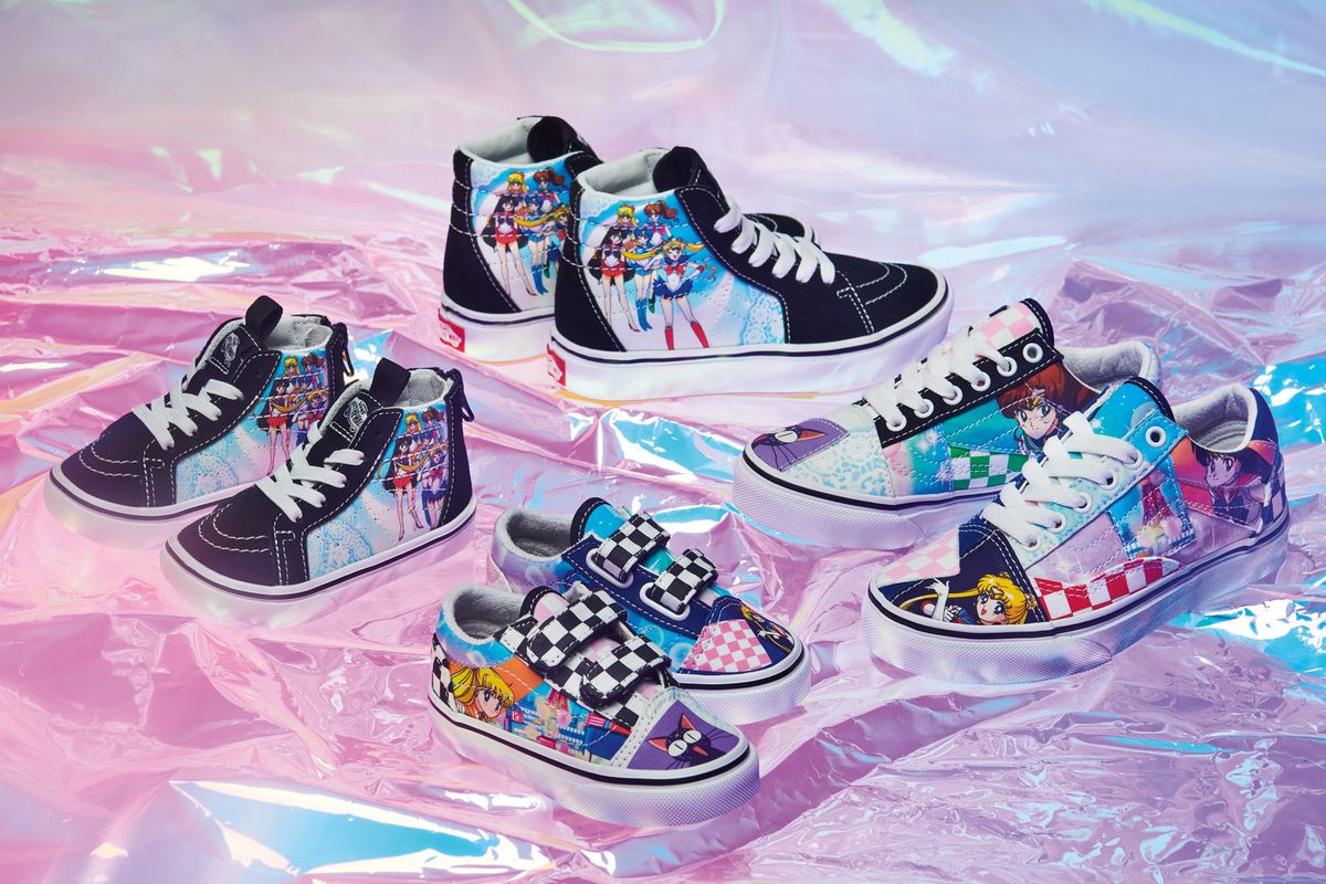 Cari Sepatu Kasual? Ini Seri Vans Cewek Yang Paling Best Seller