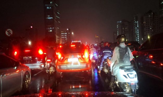 Tips Ahli: Cara Santai Hadapi Horor Macet TB Simatupang