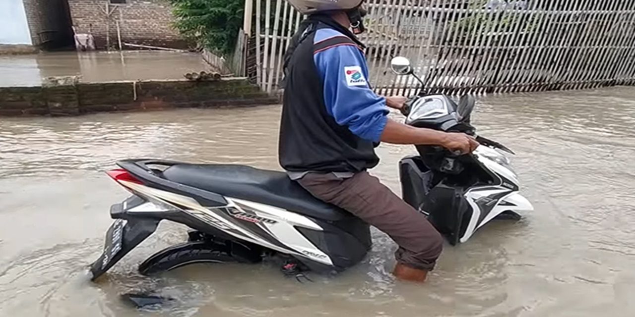 Jangan Keliru, Ini Risikonya Nyalakan Motor Pasca Banjir