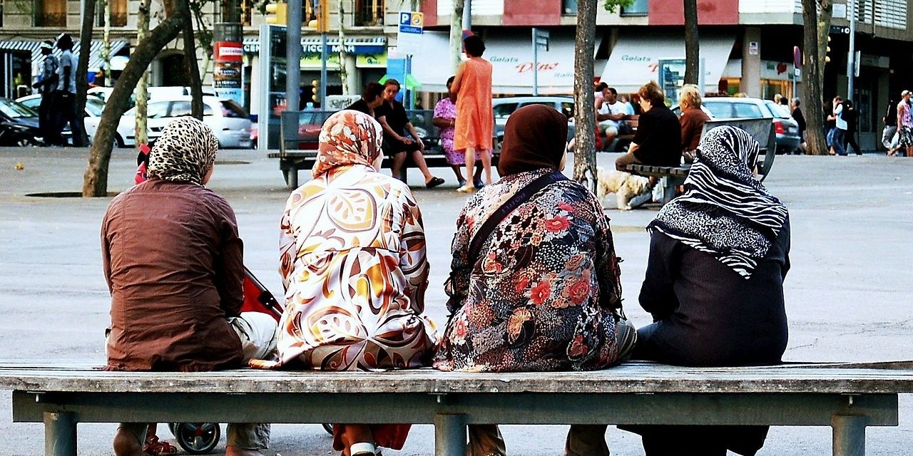 Manfaat Positif Bersimpati Di Lingkungan Tetangga