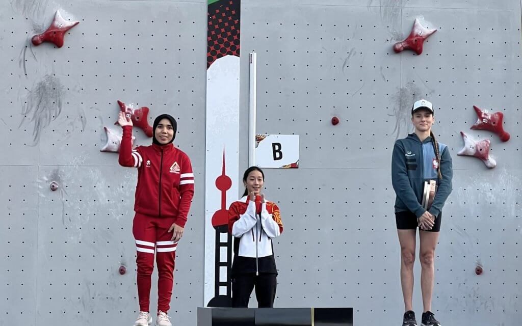 Merah Putih Berkibar! Panjat Tebing Indonesia Sabet Emas Asia