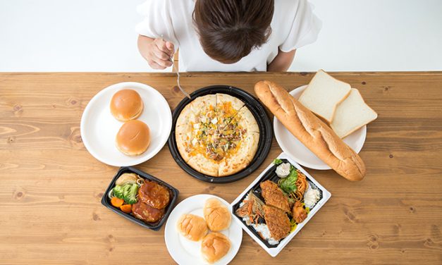 Pantangan Makanan Wajib Bagi Penderita Kista Payudara