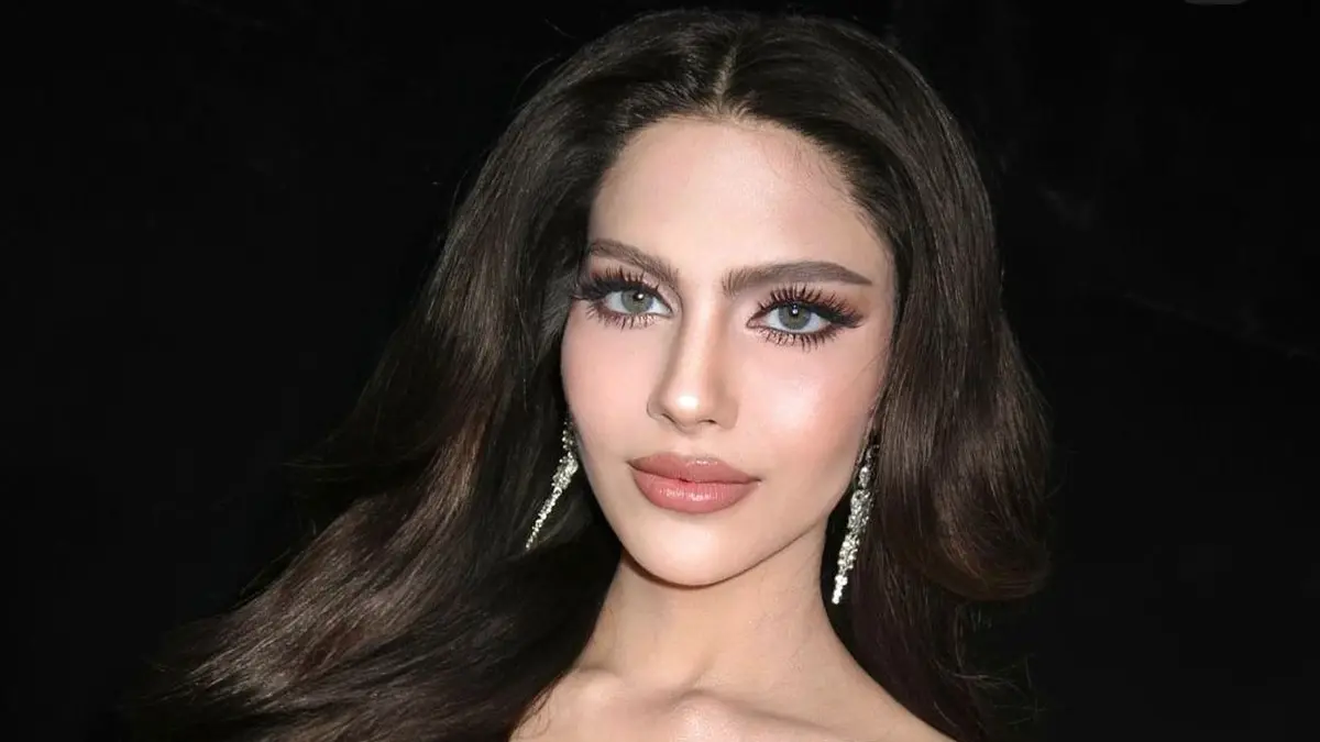 4 Look Ikonik Rachel Gupta Yang Curi Perhatian