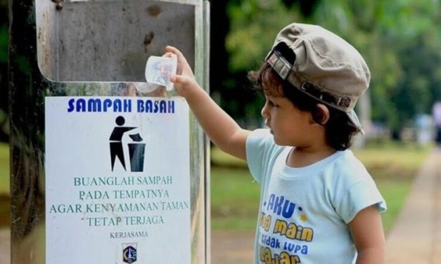 Buang Sampah Tertib: Langkah Kecil Demi Keselamatan Bumi
