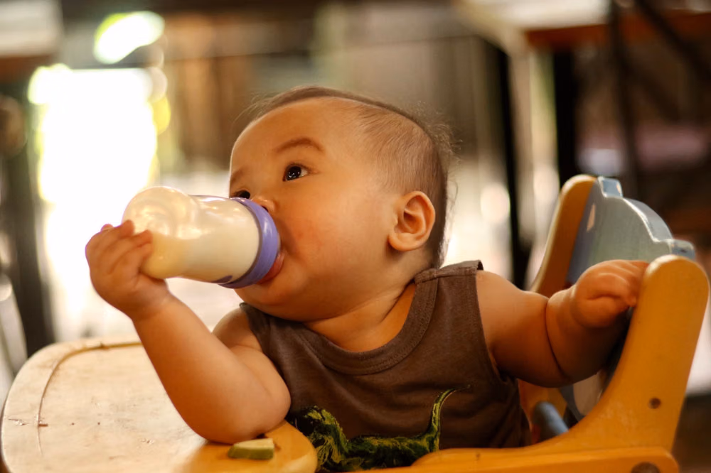 Trik Cerdik Bikin Anak Ketagihan Minum Susu